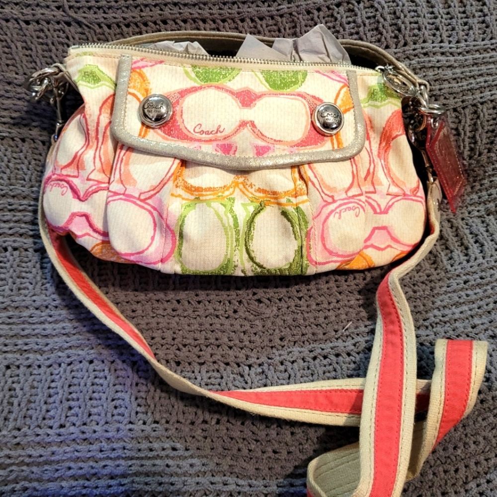 Vintage Coach Poppy Scribble Logo Signature Hobo Style Purse Hand Bag
